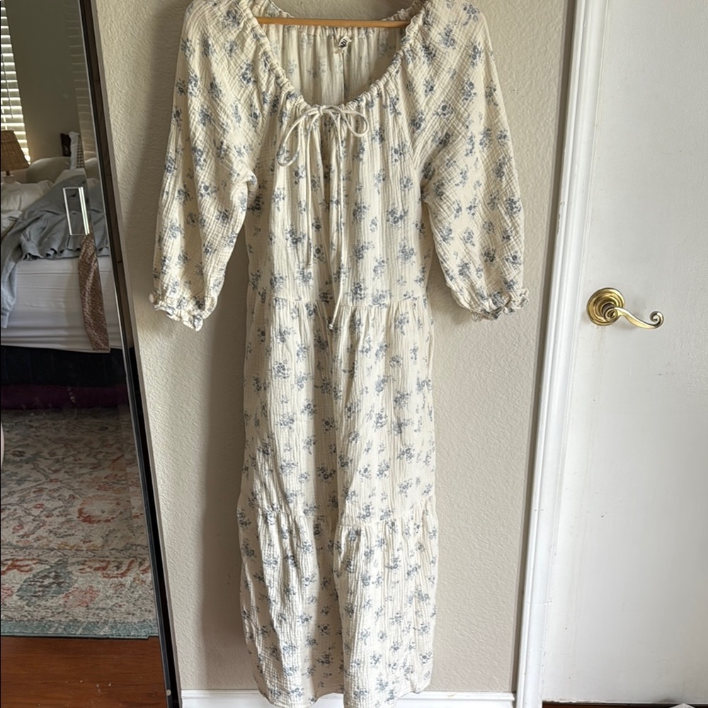 Shopdahl floral midi tiered dress